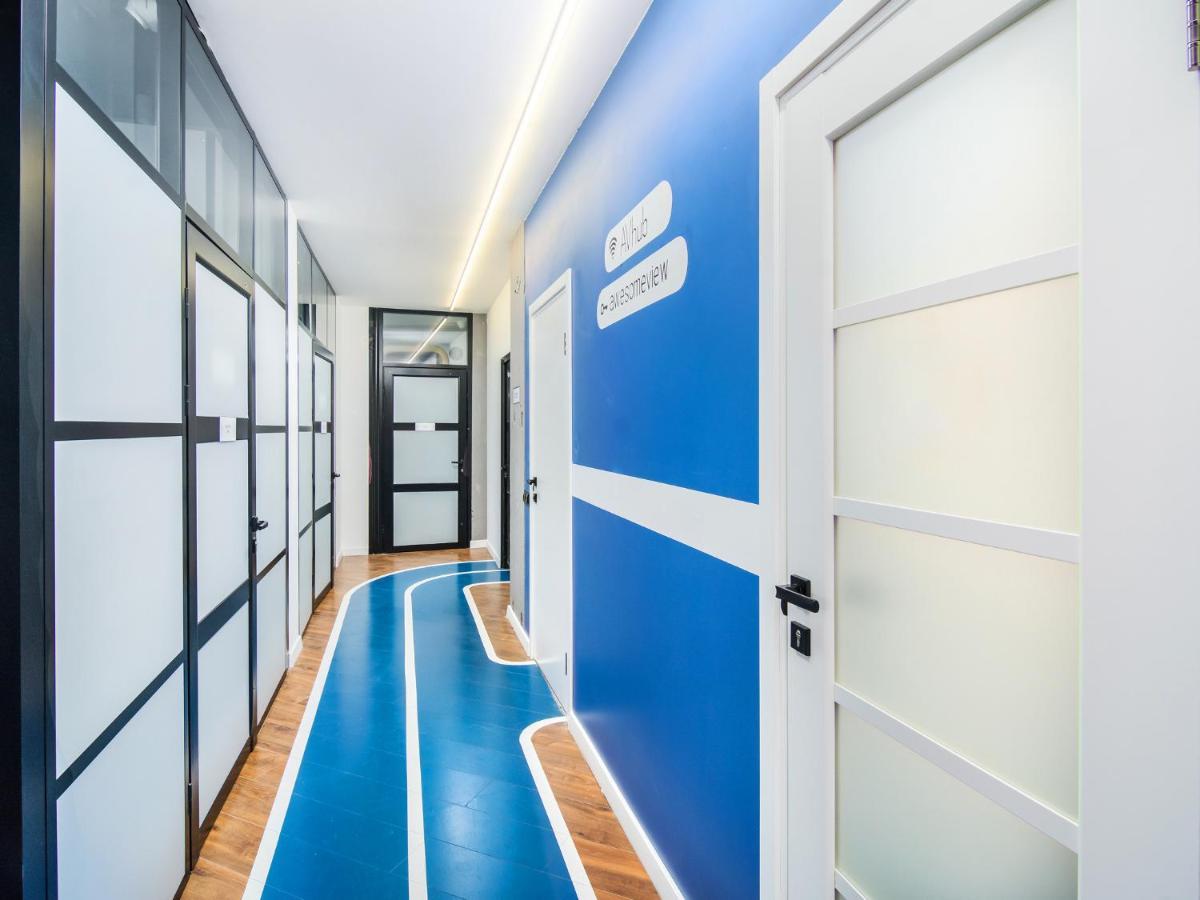 קייב Av-1 Capsule Hotel מראה חיצוני תמונה