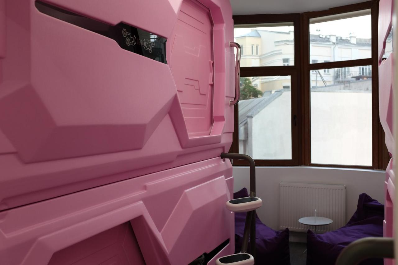 קייב Av-1 Capsule Hotel מראה חיצוני תמונה